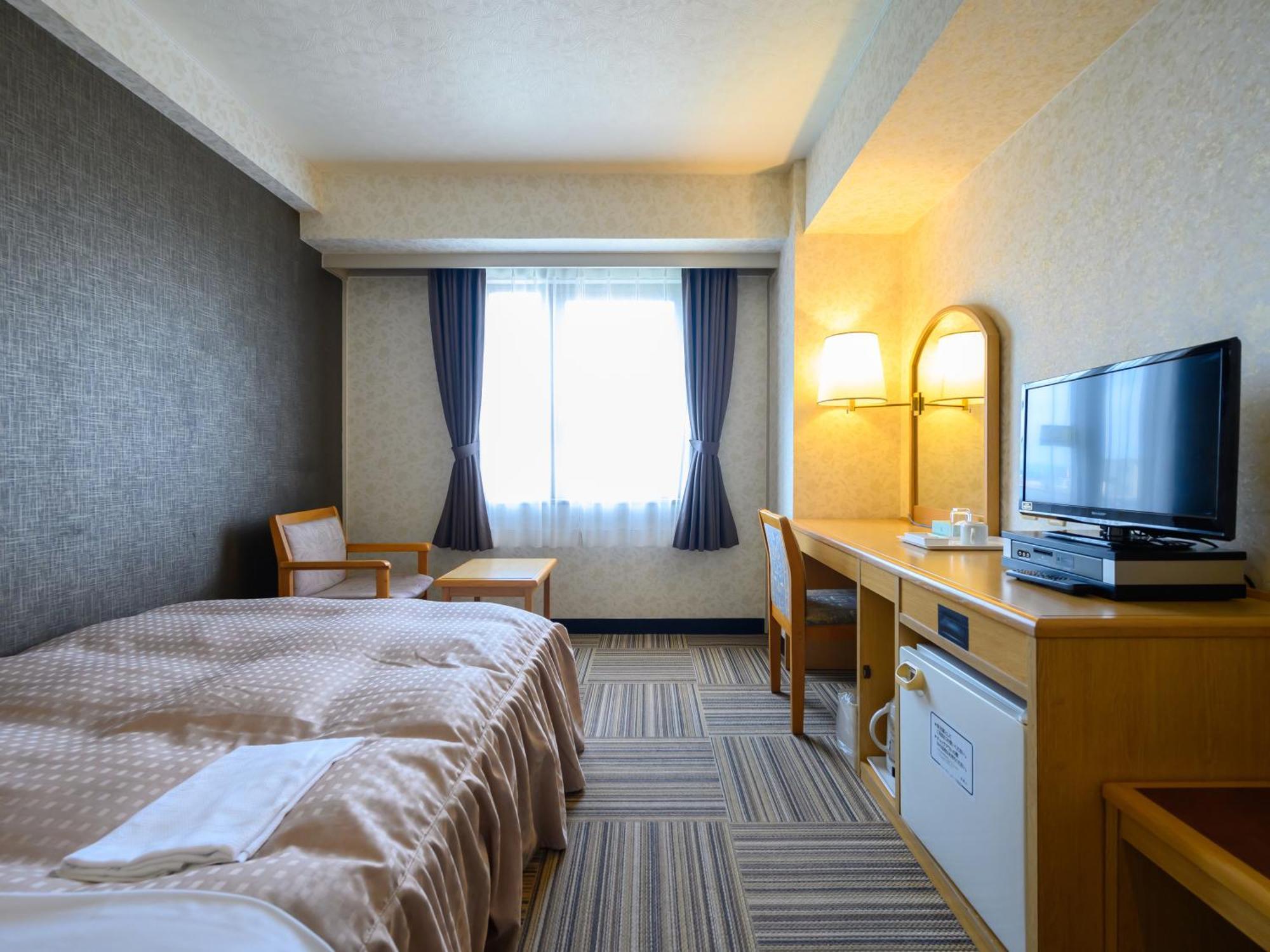 Hotel Green Park Suzuka Rum bild