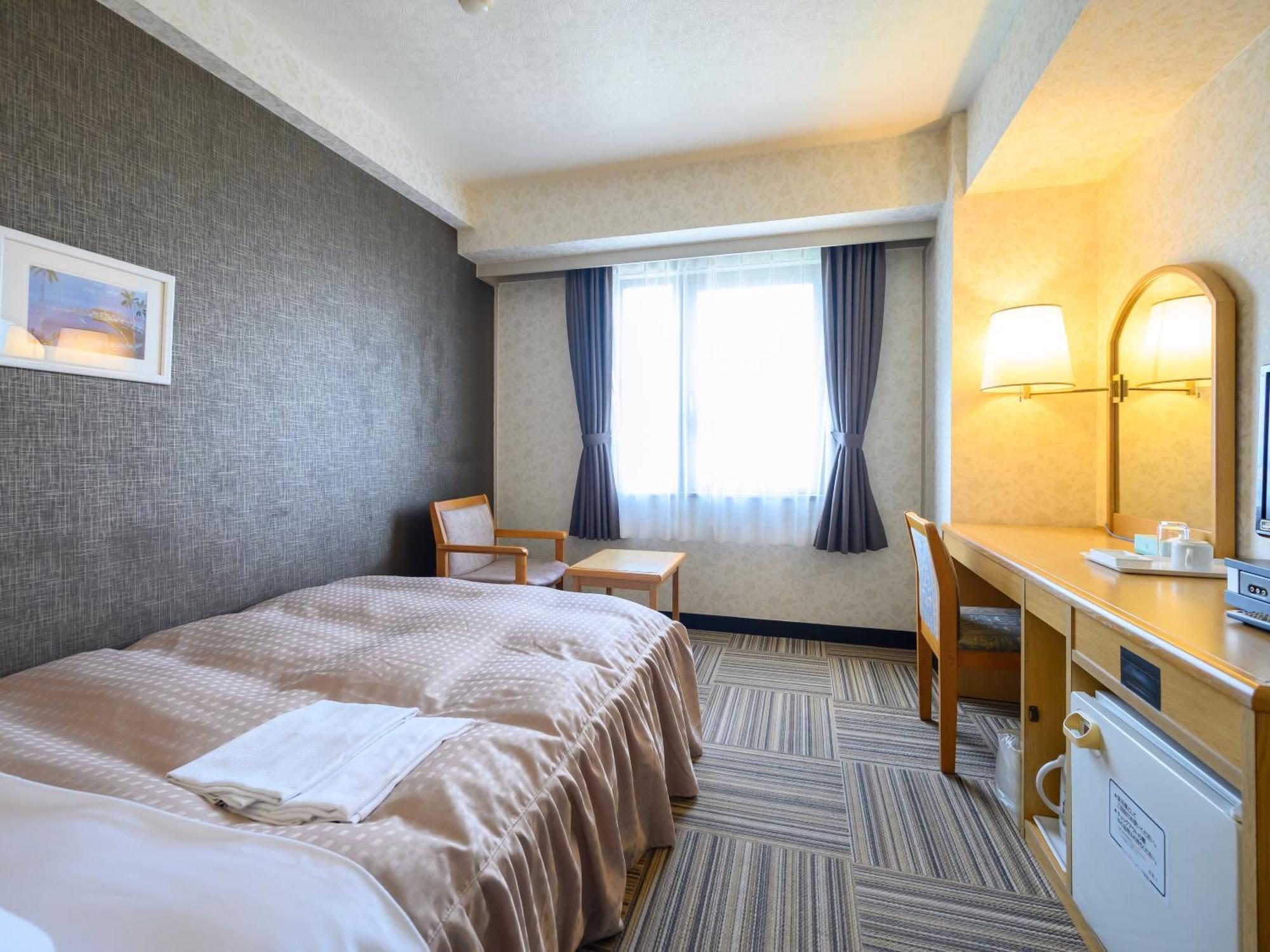 Hotel Green Park Suzuka Rum bild